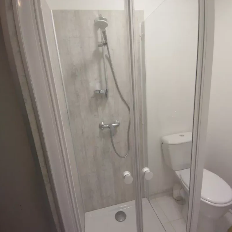 création d'une douche a la place d'un lavabo